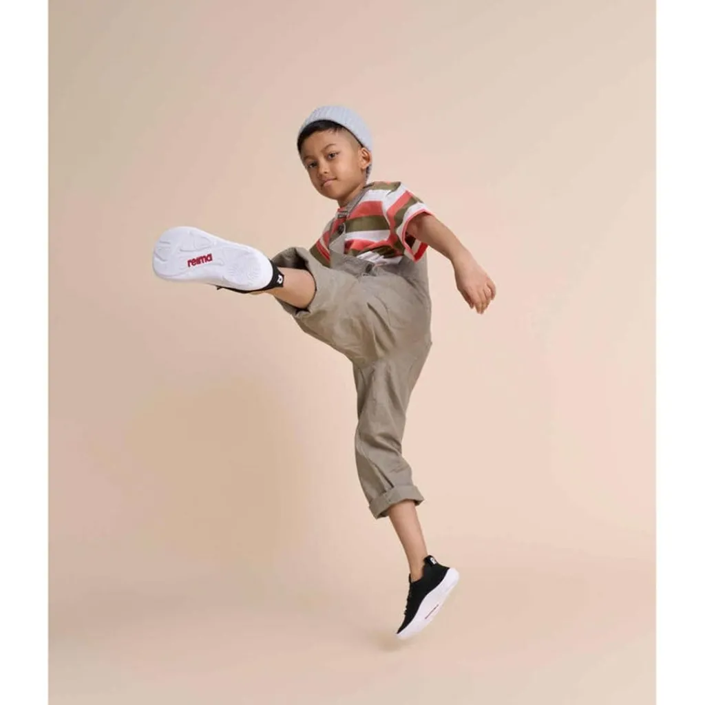 Clearance Astelu Sneakers Svarta Barn Sneakers