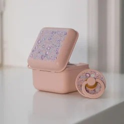 Discount x Liberty Nappfodral Eloise Blush Nappar & Napphållare