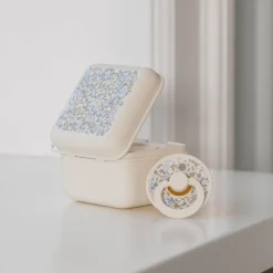 Discount x Liberty Nappfodral Ivory Blush Nappar & Napphållare