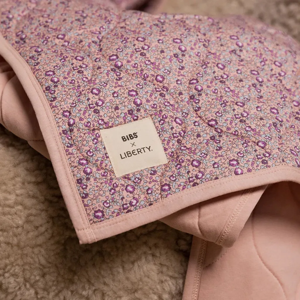Clearance x Liberty Quiltad Filt Eloise - Blush Filtar & Lapptäcken