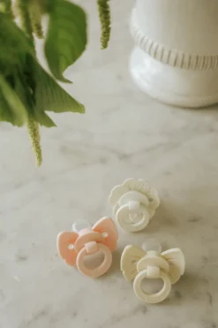 Best Binky Bow Napp Misty Pink Nappar & Napphållare