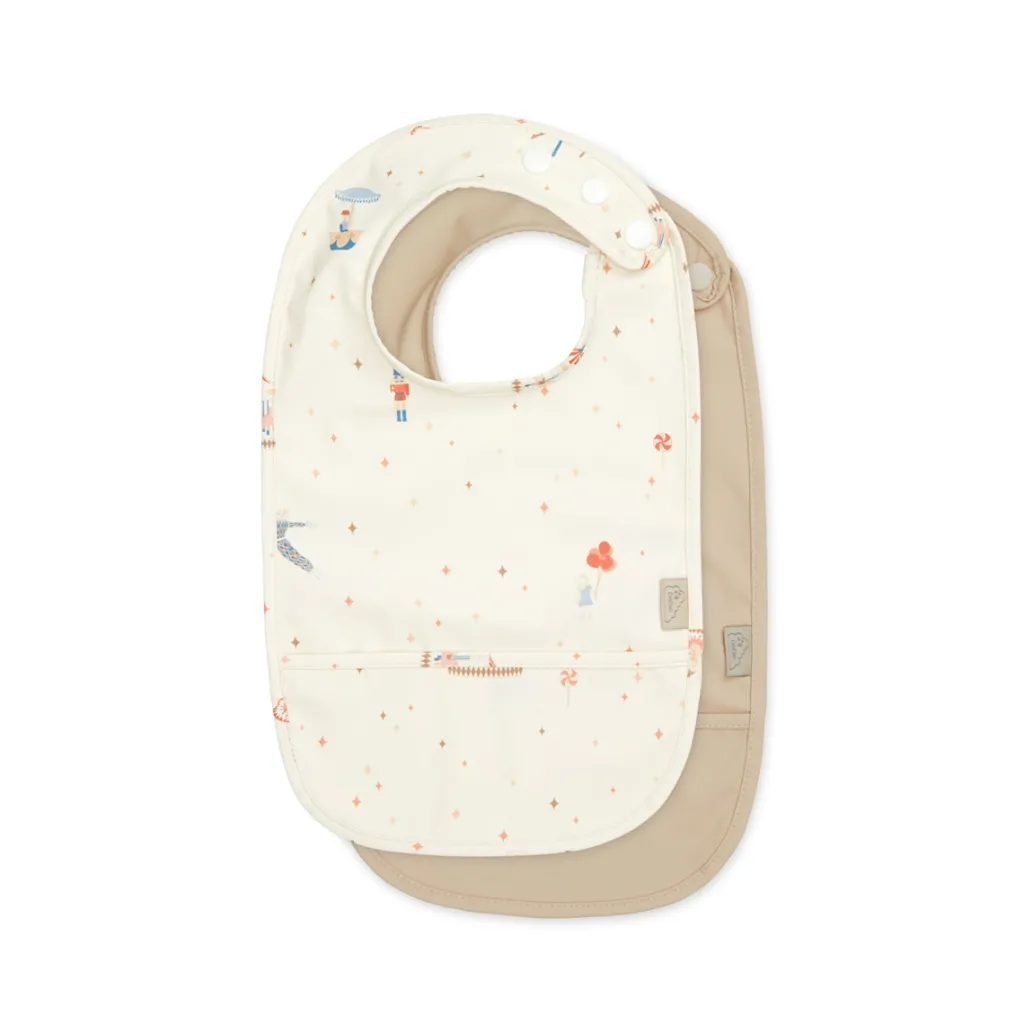 Clearance 2-pack Haklappar Med Ficka Carousel Nappflaskor & Hakklappar
