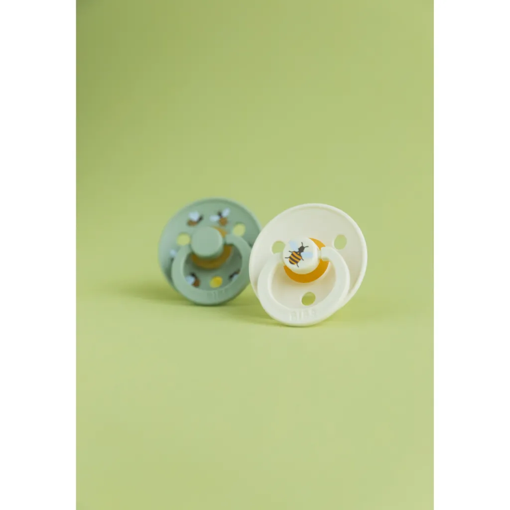 Outlet Studio Colour Bumblebee 2-pack Runda Latexnappar Mushroom Mix Nappar & Napphållare