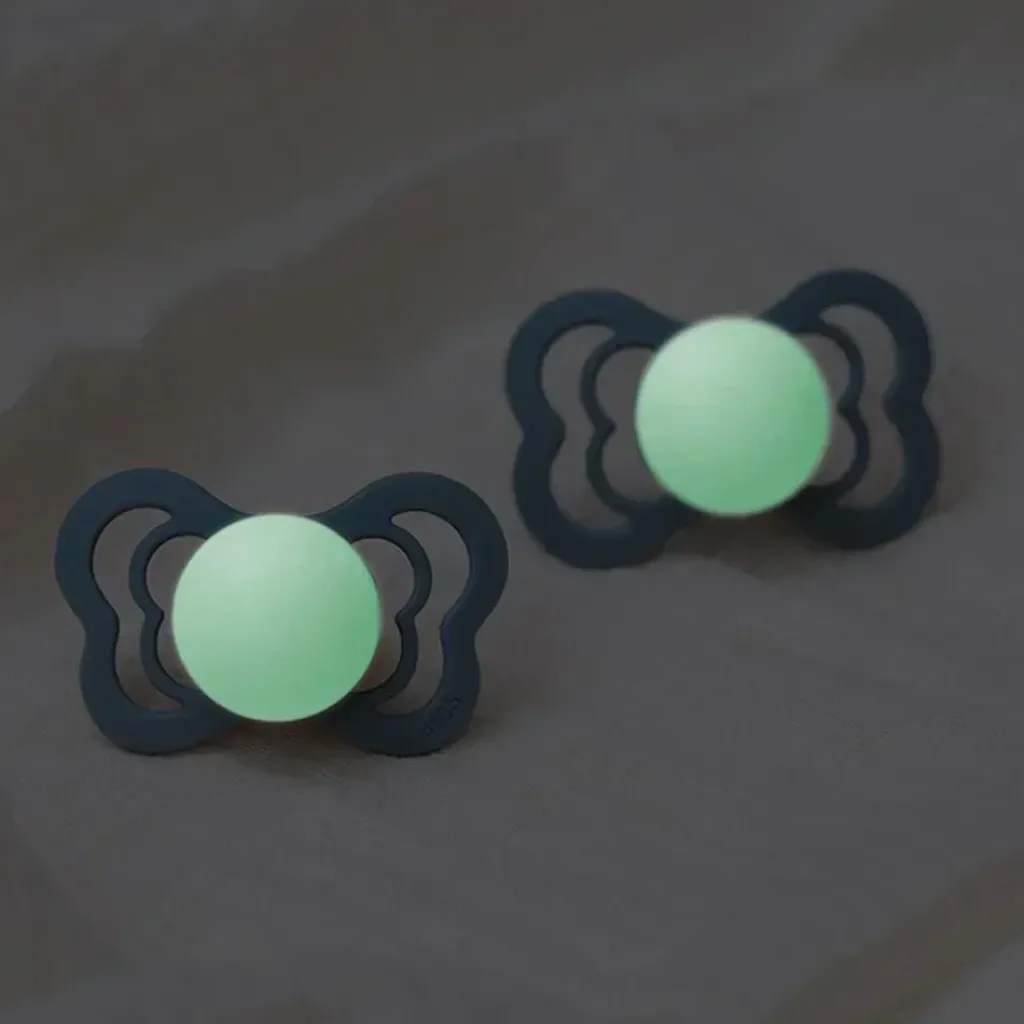 Hot Supreme Glow 2-pack Symmetriska Silikonnappar Blush Vanilla Nappar & Napphållare